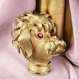 Vintage Signed Crown Trifari 3D Figural Dog Poodle Head Brooch Pin Retro 1960's